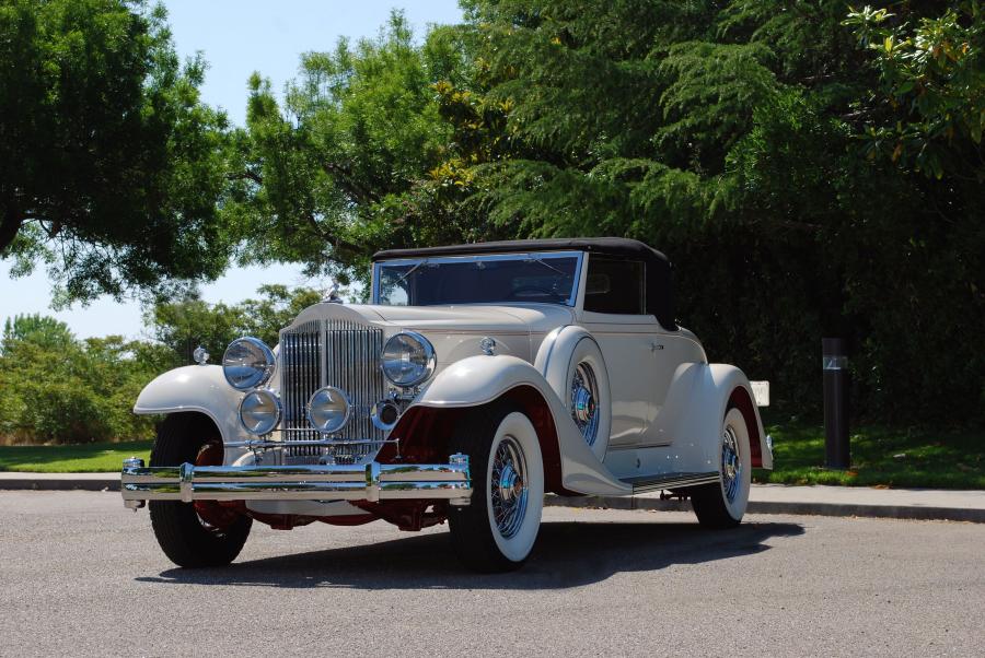  Packard Super Eight Coupe Roadster 1933 года  (фото 1 из 23)